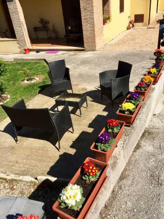 Il Girasole Διαμέρισμα Castel Ritaldi Εξωτερικό φωτογραφία